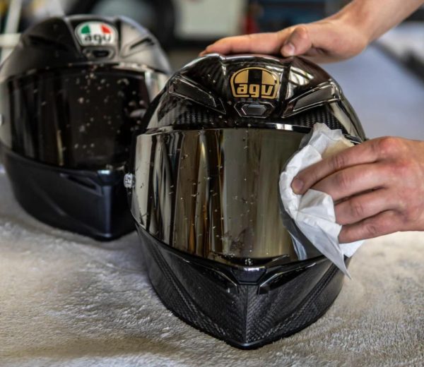 helmet-cleaning process